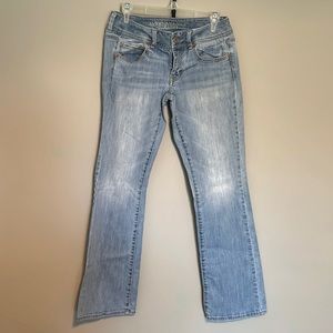 American Eagle outfitters women’s light jeans kick boot stretch size 6